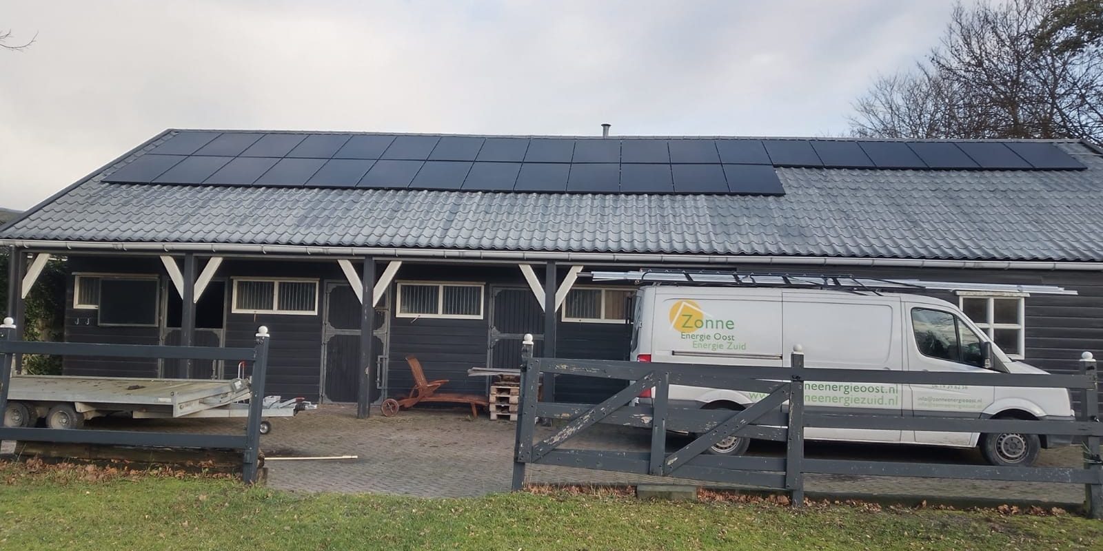 Zonnepanelen meedhuizen