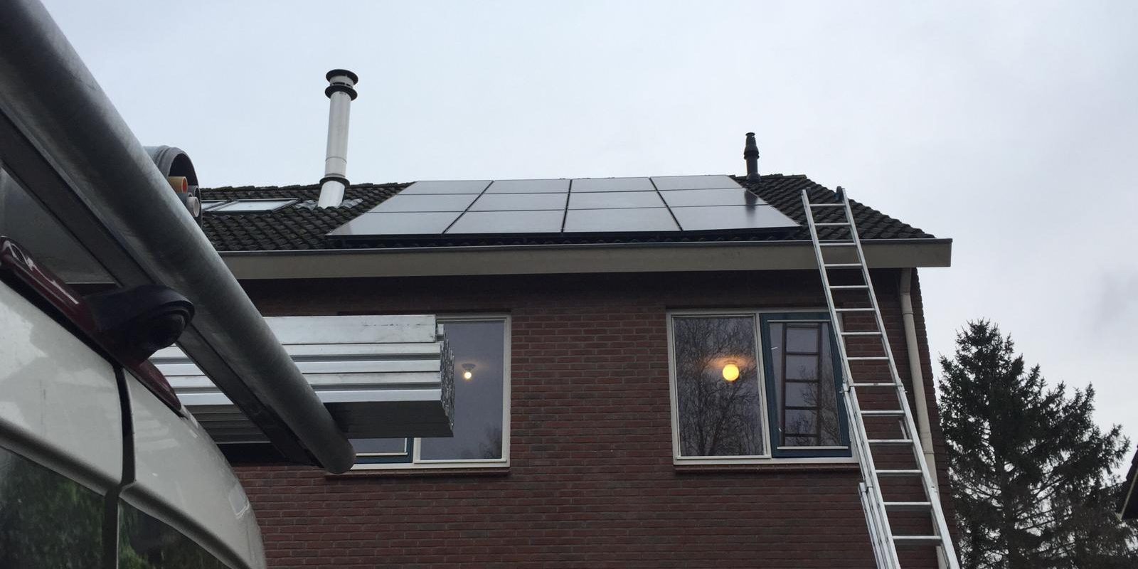 aa0cc504-97e7-4179-b0e2-a257475357aa (1)