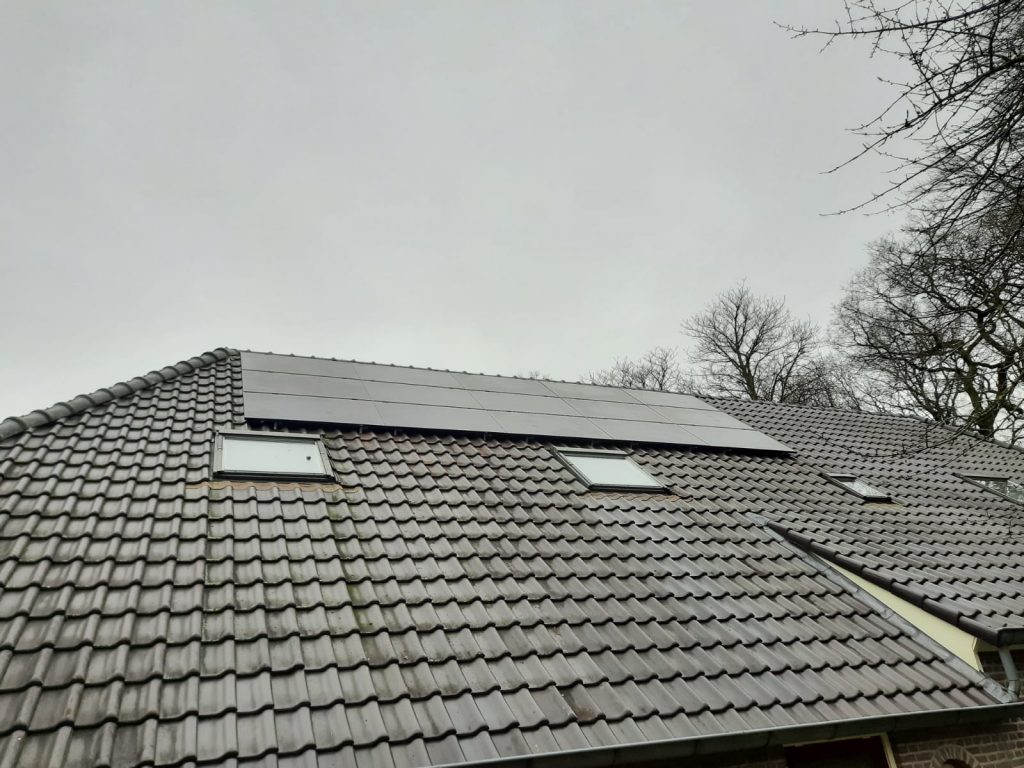 Zonnepanelen Dalen